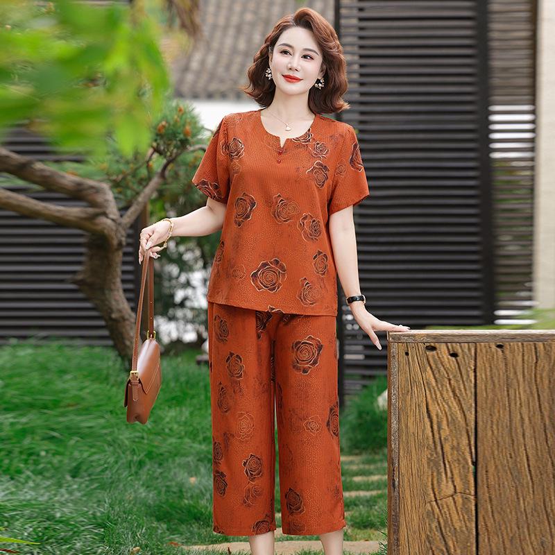 

Summer 2026 Fashionable Short Sleeve Top and Loose Casual Two-Piece Suit for Middle-Aged and Elderly Women 5XL - Recommended for 150-160 jin помаранчевий