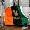 Vene-zia Fußball Flanelldecke, Weiches Polyester, Modernes Design, Ganzjahres für Camping, Reisen, Geschenke für Feiertage oder Geburtstage