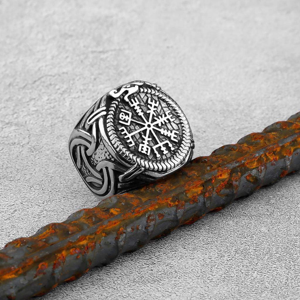 Stainless Steel Jewelry Vintage Nordic Viking Compass Symbol Runes Rings for Men Domineering Cool Nordic Rune Amulet Rings
