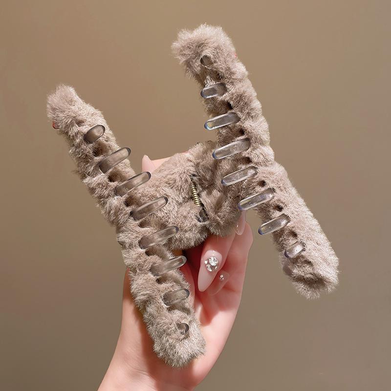 Christmas Cartoon Shark Plush Claw Clip - Cute Winter Hair Accessory