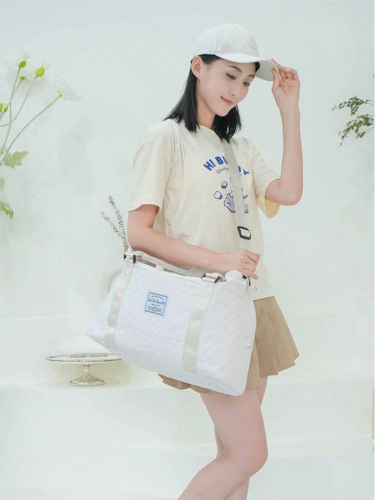 Large Capacity Lightweight Handheld Travel Bag for Fitness, Business, or Maternity, Fits On Trolley Case