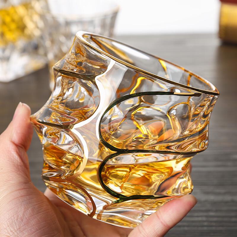 European Gilded Crystal Whisky Glass