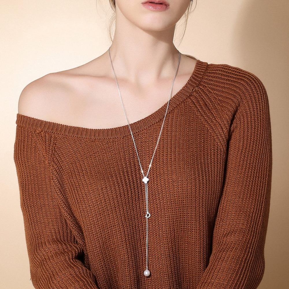 

925 Silver Plated Necklace for Women with Four Leaf Clover Pendant and Synthetic Pearl Long Chain Winter Accessories