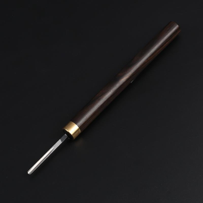 Nitriertes Weißstahl Holzschnitzmesser mit Griff aus lila Sandelholz