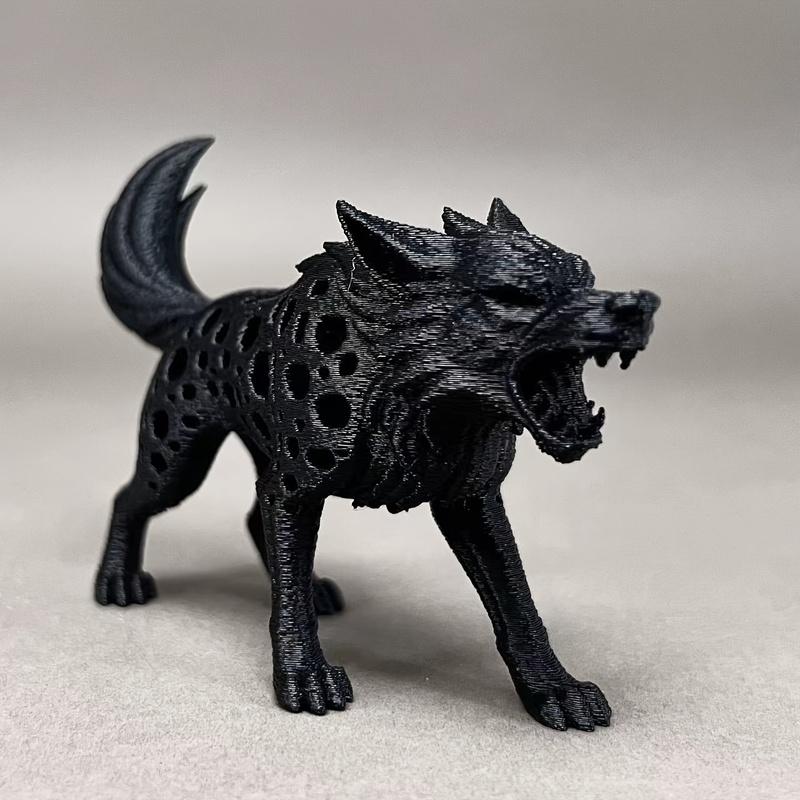 1Pc 3D‑Printed Hollow Wolf Figurine, Lifelike Dark‑Style Ornament, Indoor & Outdoor Decor for Halloween Christmas, Bookshelf Gar