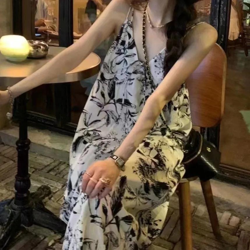 Ink v-neck suspender dress women's spring and summer French loose lazy casual vacation floral dress