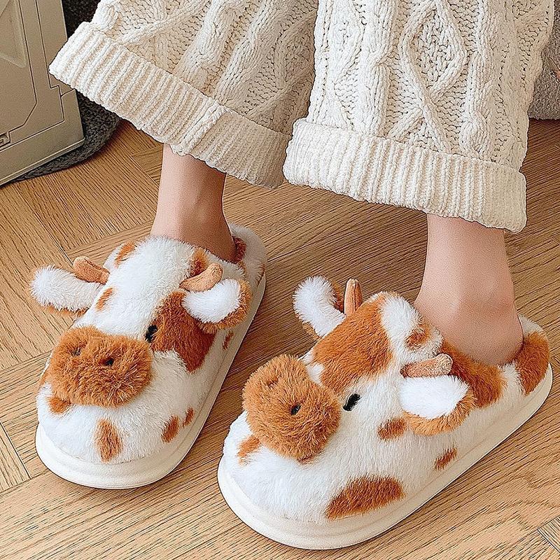 Fashion Cute Spotted Cow Cotton Slippers Women Indoor Non Slip Warm House Plush Slides Woman Round Toe Slip On Cotton Slippers Ladies