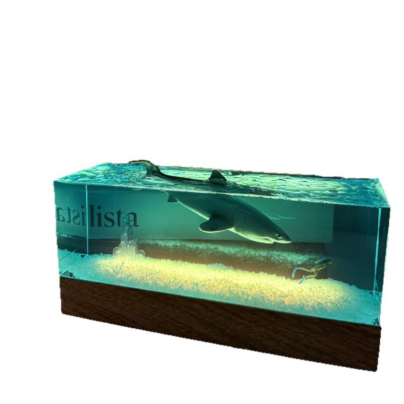 Resin Whale Desktop Decor Minimalist Home Office Ornament Gift Friends Birthday Christmas