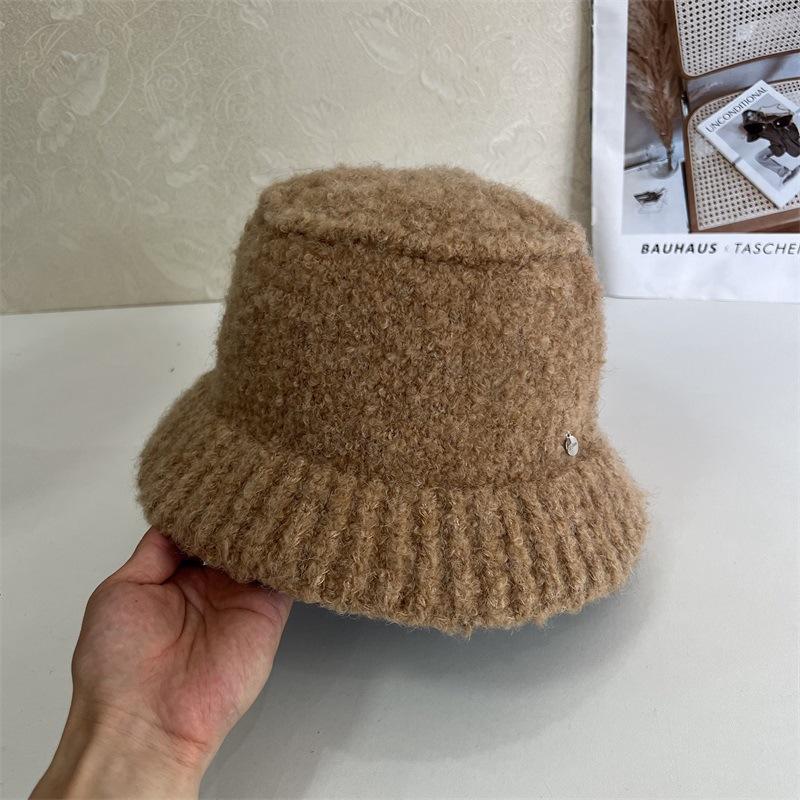 Lamb wool bucket hat women's autumn and winter new big head circumference warm plush basin hat versatile plain face small bucket hat