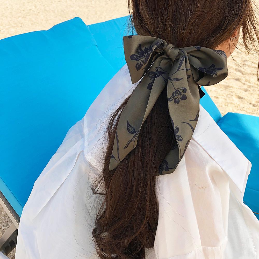"2022 Retro Hong Kong Floral Silk Scarf Headband: Versatile, Long, Decorative, Literary Style"