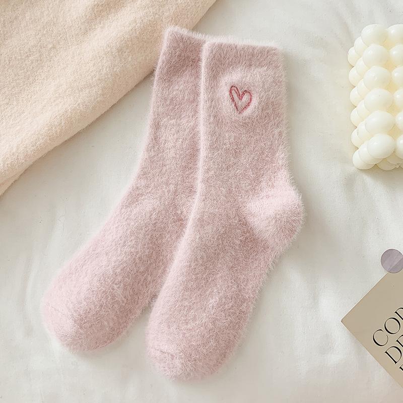 Women's Socks Mid-tube Socks Autumn and Winter Thickened Mink Velvet Embroidered Love Sleeping Floor Socks Winter Warm Socks