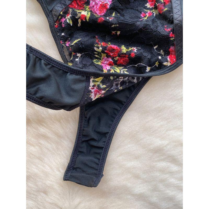 INS Wear Embroidered Slim Pure Desire Sexy Lace