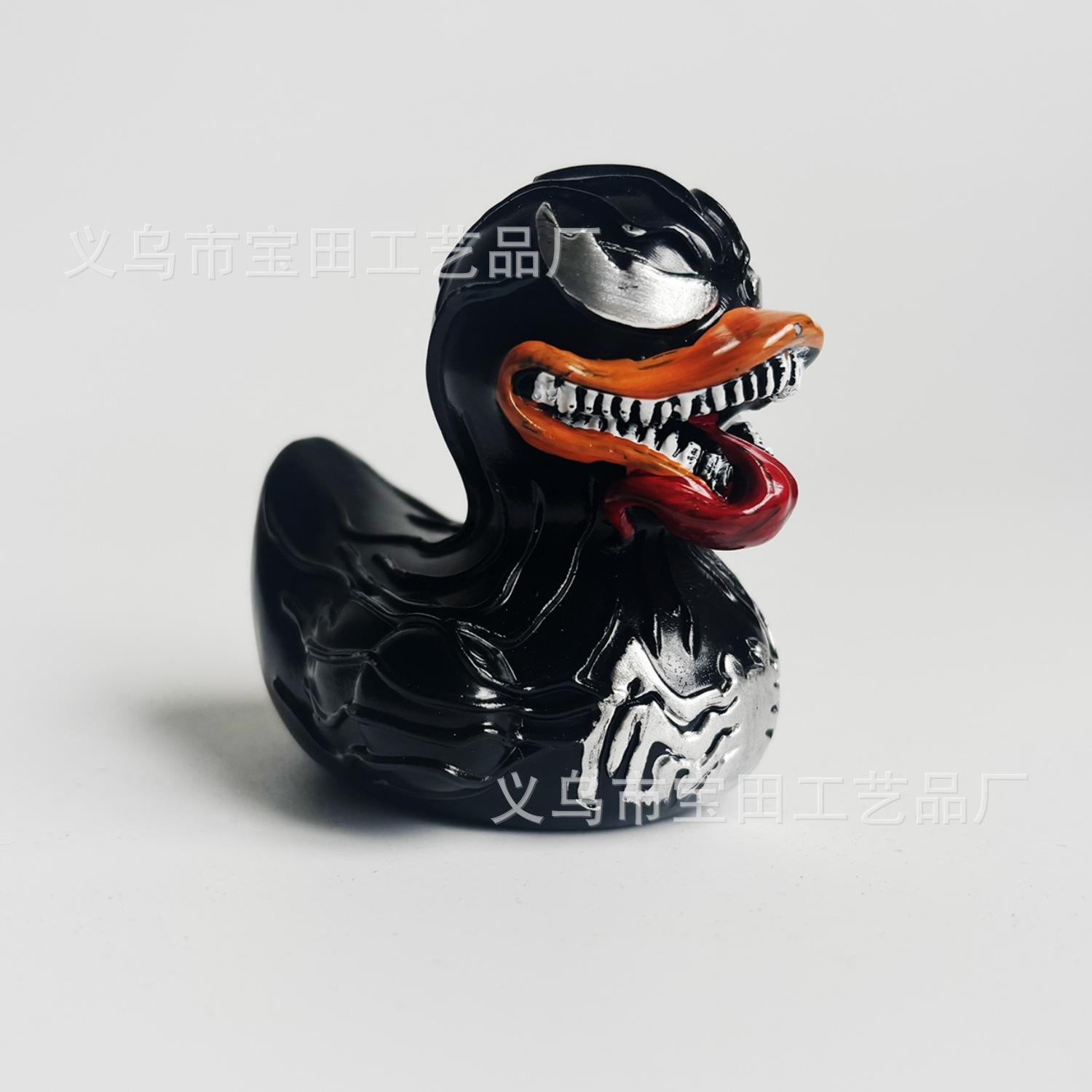 

Whimsical Creative Alien Series Duck Evil Funny Duck Party Tabletop Resin Ornament Crafts