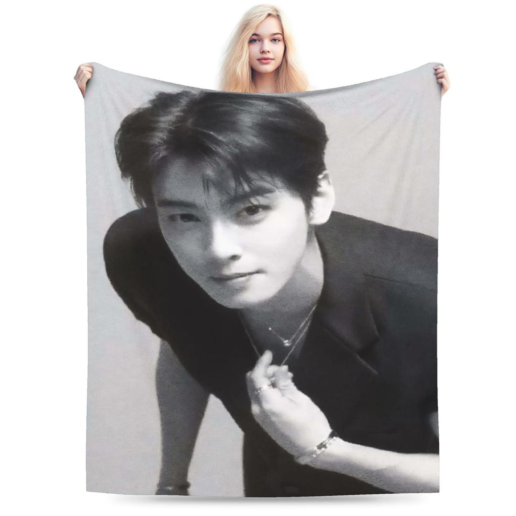 Cha Eun Woo Flannel Blanket Winter Warm Soft Throw Blanket for Child Home Decor Fluffy Bedspread Sofa Bed Cover