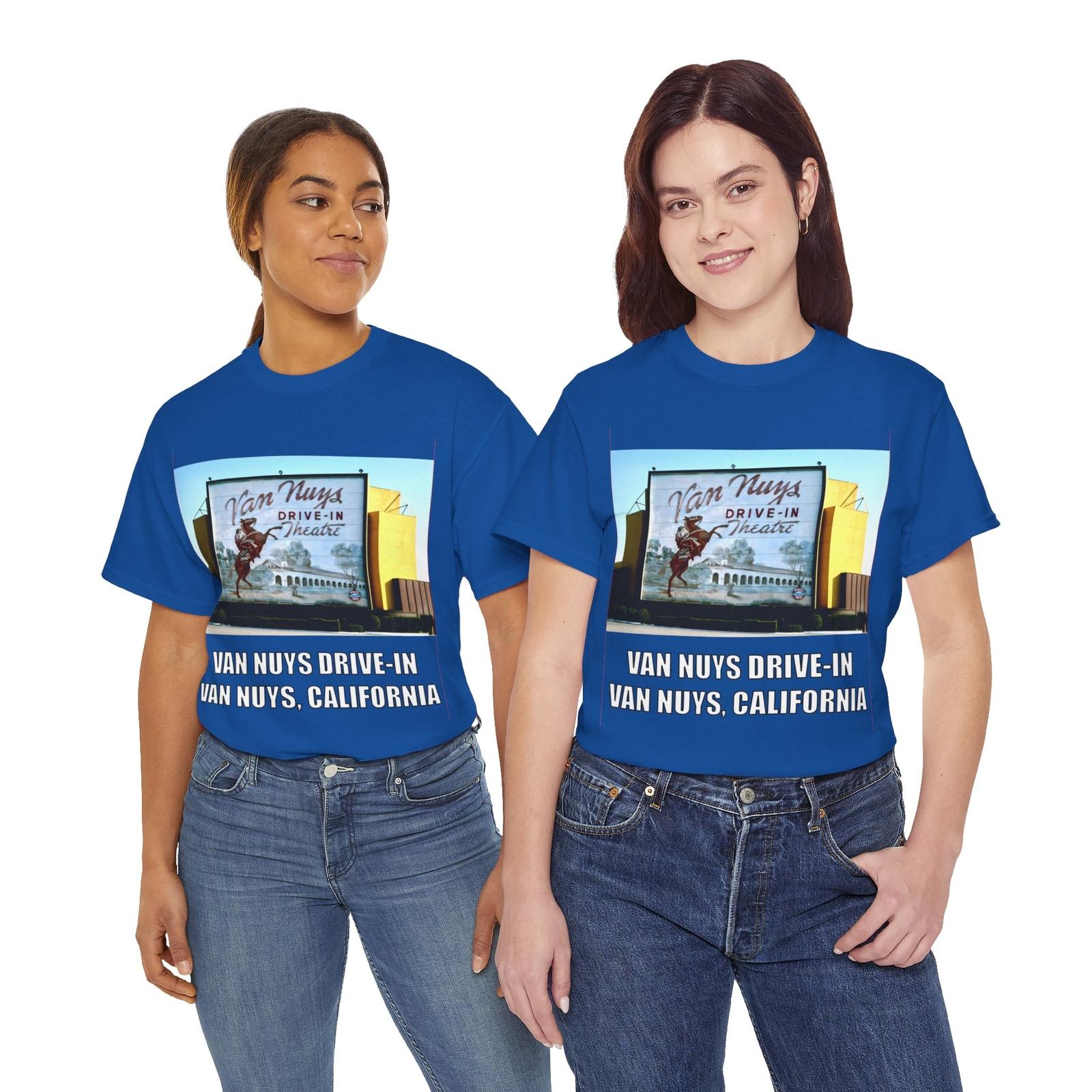 VAN NUYS DRIVE-IN THEATER, VAN NUYS, CALIFORNIA 1970S  T-Shirt Mens Womens Tees Top 2XL