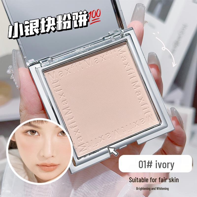 Рассыпчатая пудра Soft Focus Silver: Консилер с контролем жирности, скрывающий поры, стойкий, водостойкий и устойчивый к поту 7g