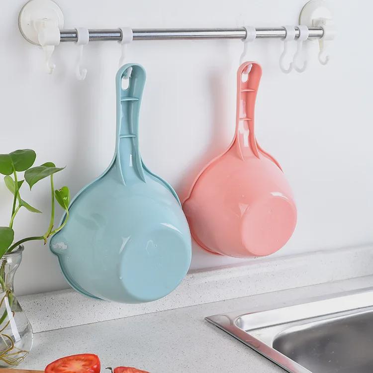 Kitchen Water Scoop with Long Handle - Durable and Creative Design