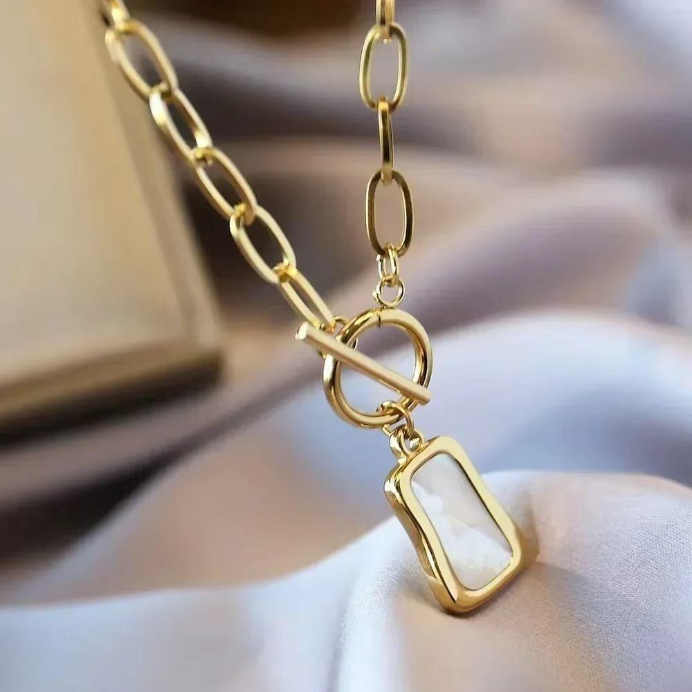 Trapezoidal Shape Geometric Pendant Necklace OT Buckle Oyster Pendant Necklace Wedding
