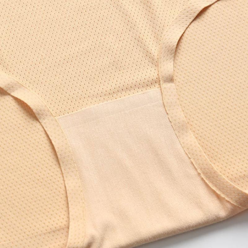 Women's Mid-Waist Plus Size Ice Silk Panties Seamless Breathable One-Piece Comfortable Panties