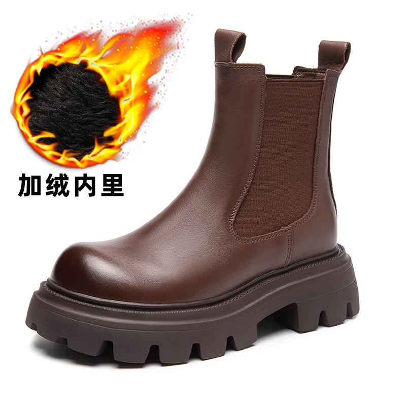 Thick-soled leather Martin boots women's 2025 autumn and winter new small height-increasing short boots velvet cigarette boots fashion single boots