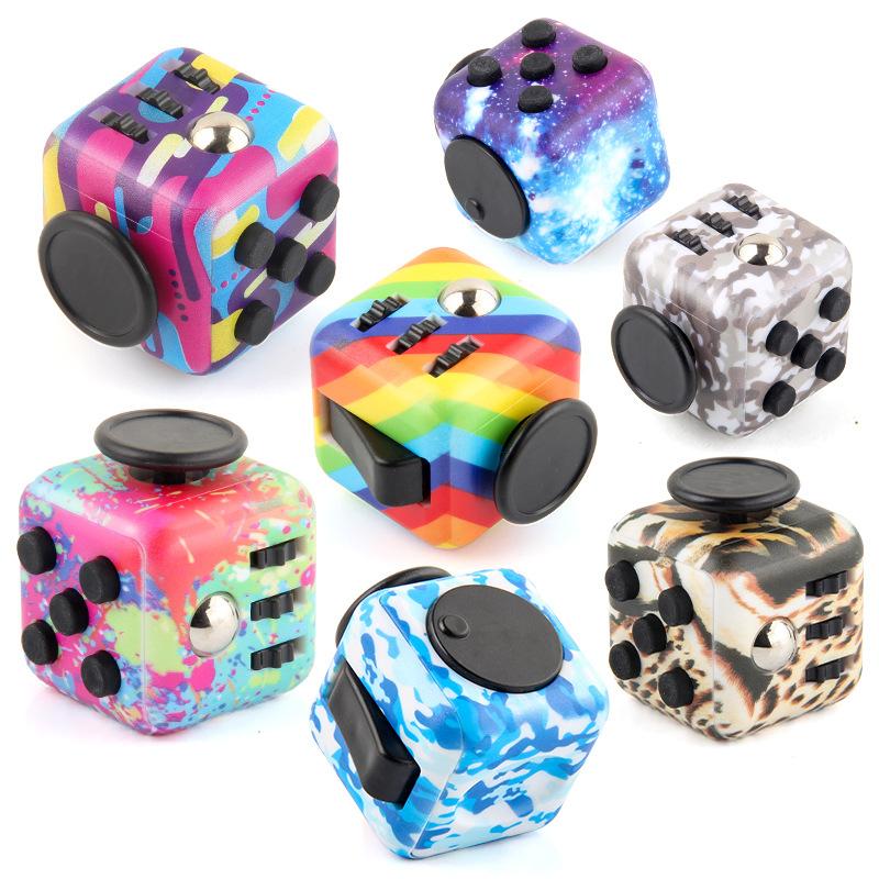 New Strange Toy Decompression Dice Uv Printing Rainbow Decompression Dice Six-Sided Rubik'S Cube, Anti-Anxiety Finger Rubik'S Cube