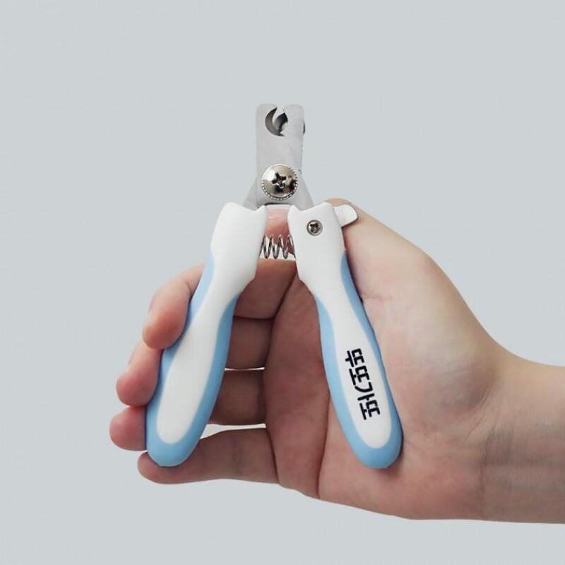 Cat Claw Clipper Set Safety and Blood Vessel Protection