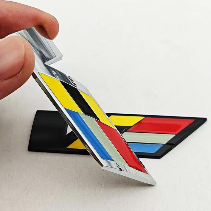 3D Metal Car Sticker Logo V Rear Trunk Badge Fender Side Emblem Decals For Cadillac ATS CTS CT4 CT5 XT6 Auto Accessories