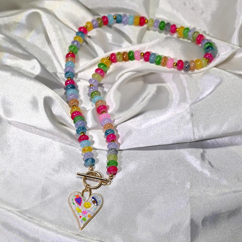 Handgjort Retro Majskol-Färgat Glas Hjärta Hängsmycke Halsband med Pärlband Choker för Kvinnor