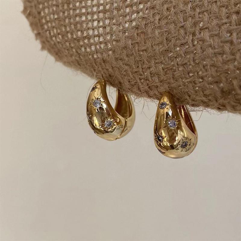 

A Girl 1Pair Mini Zircon Star Hoop Earrings for Women Earrings Korean Fashion Ear Buckle Zircon Accessories Gift