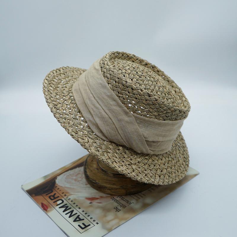 Japanese Retro Japanese Salty Grass Seaweed Woven Flat Top Top Top Top Hat Women'S Summer Shading Vacation Panama French Straw Hat