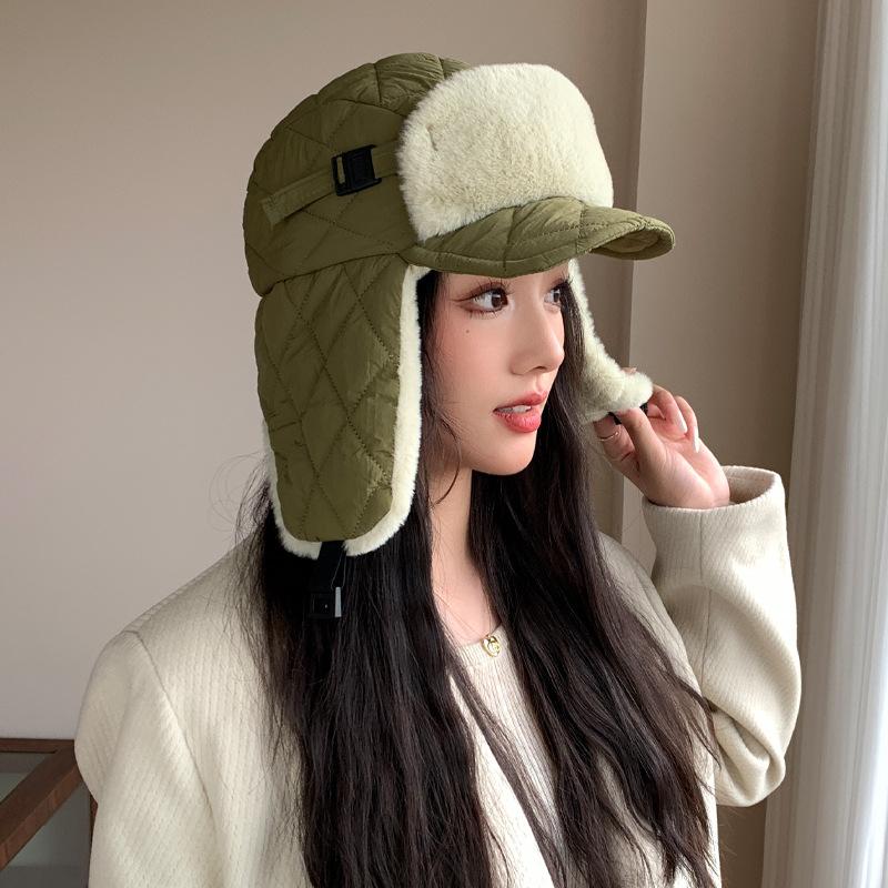 

Корейская версия новой осенне-зимней шапки для женщин, двухслойный козырек, защита ушей, шапка-ушанка для зимы, теплая, от холода, уличная плюшевая шапка, толстая One Size