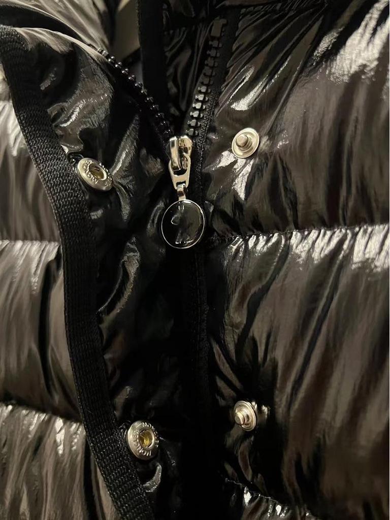 Dámská lesklá péřová bunda s kapucí 2025 - Úzký střih, Silná a teplá