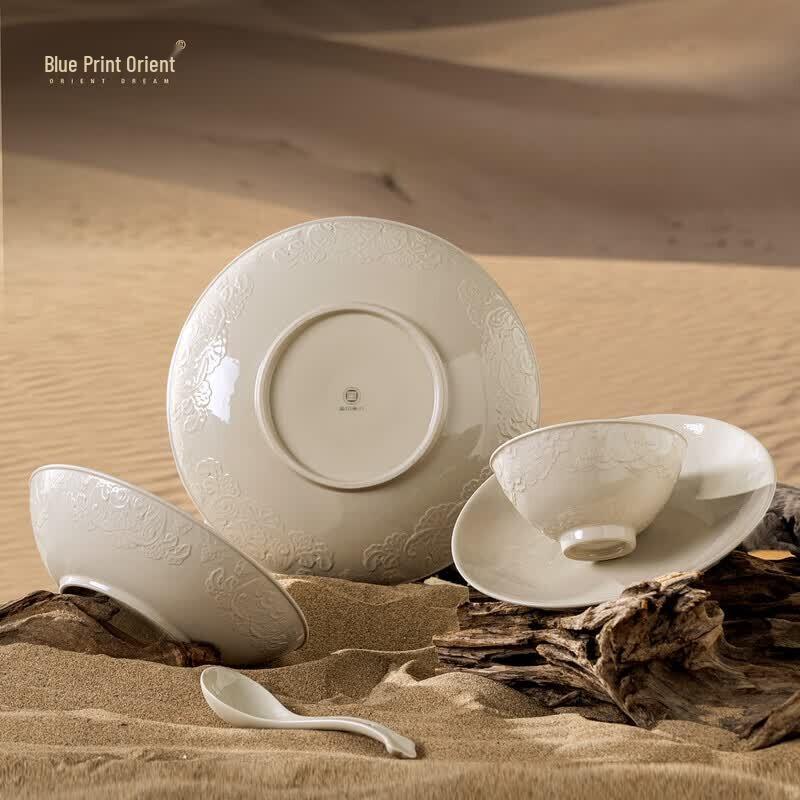 Blue Print Eastern Jade Hibiscus 18-Piece Dinnerware Set