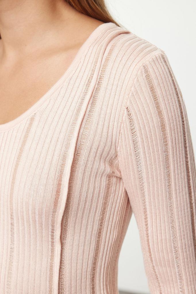 Women's Fashion Stylish Sweater Powder Premium Quality Knit Detailed Knitwear Sweater