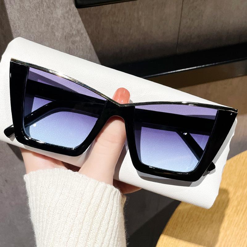 New Vintage Cat Eye Sunglasses Women Square Small Frame Sun Glasses Female Brand Designer Glasses Shades Fashion