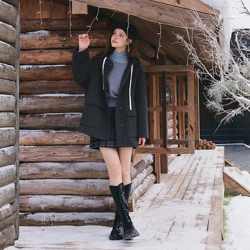 BETU Women's Mid-length Hooded Wool Blend Overcoat