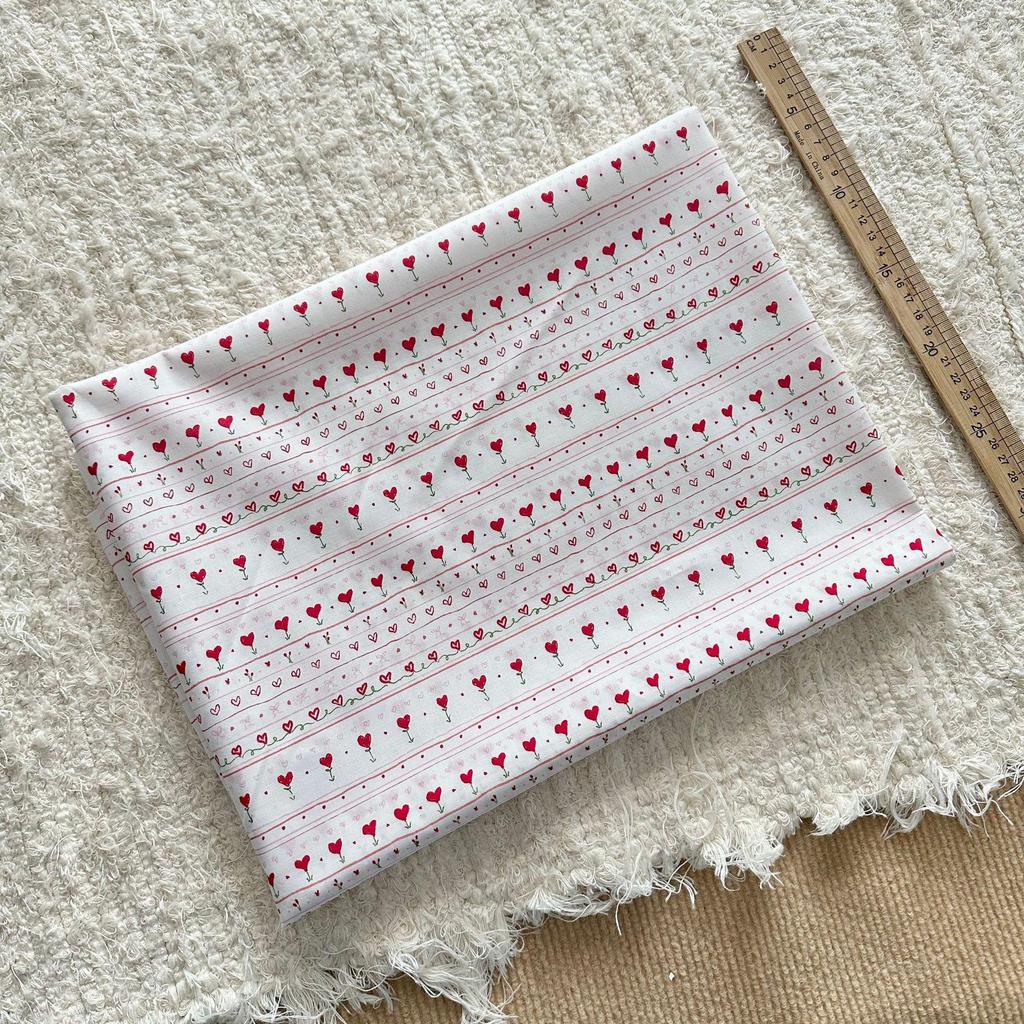 Digital Printed 100% Cotton Korean Cartoon Floral Fabric for Women's, Children's, and Adult Clothing