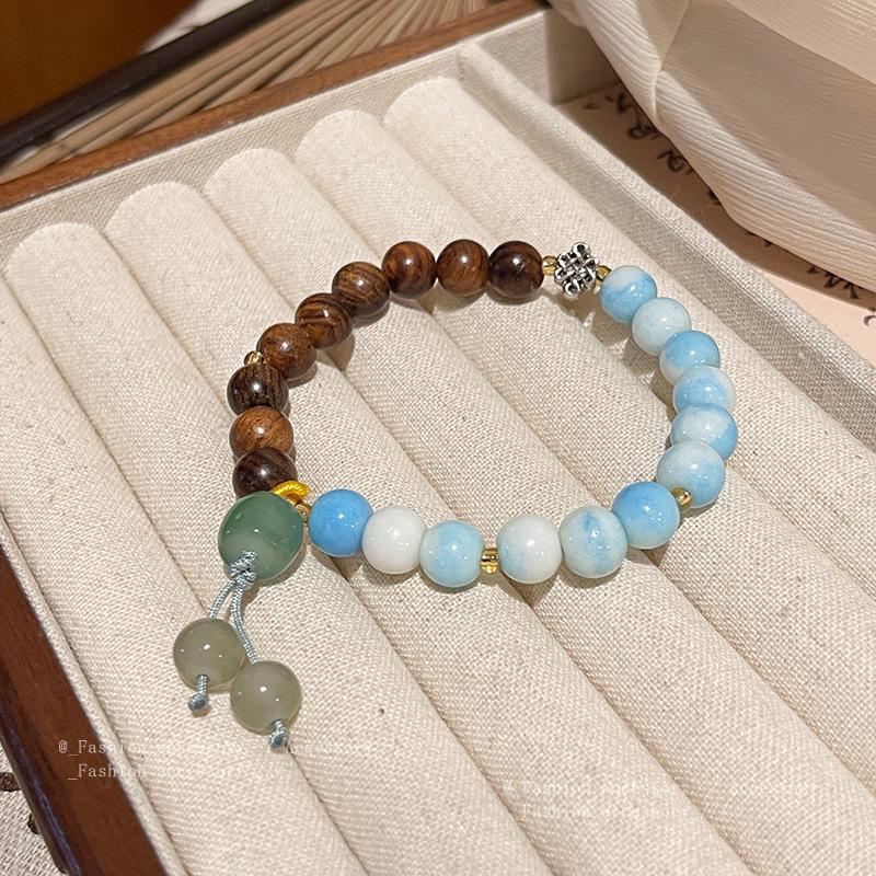 "Elegant Women's Pearl, Obsidian, and Crystal Bracelet - Chinese Ancient Style"