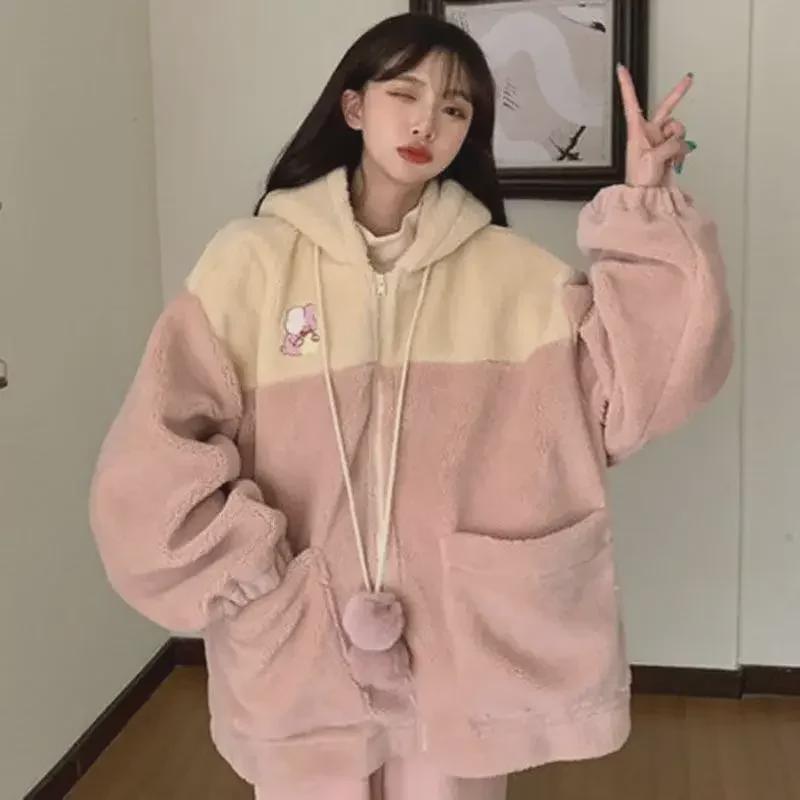 Volný vlněný kabát z jehněčího materiálu v korejském stylu pro studentky z roku 2024 - útulný sametový svetr na podzim/zimu