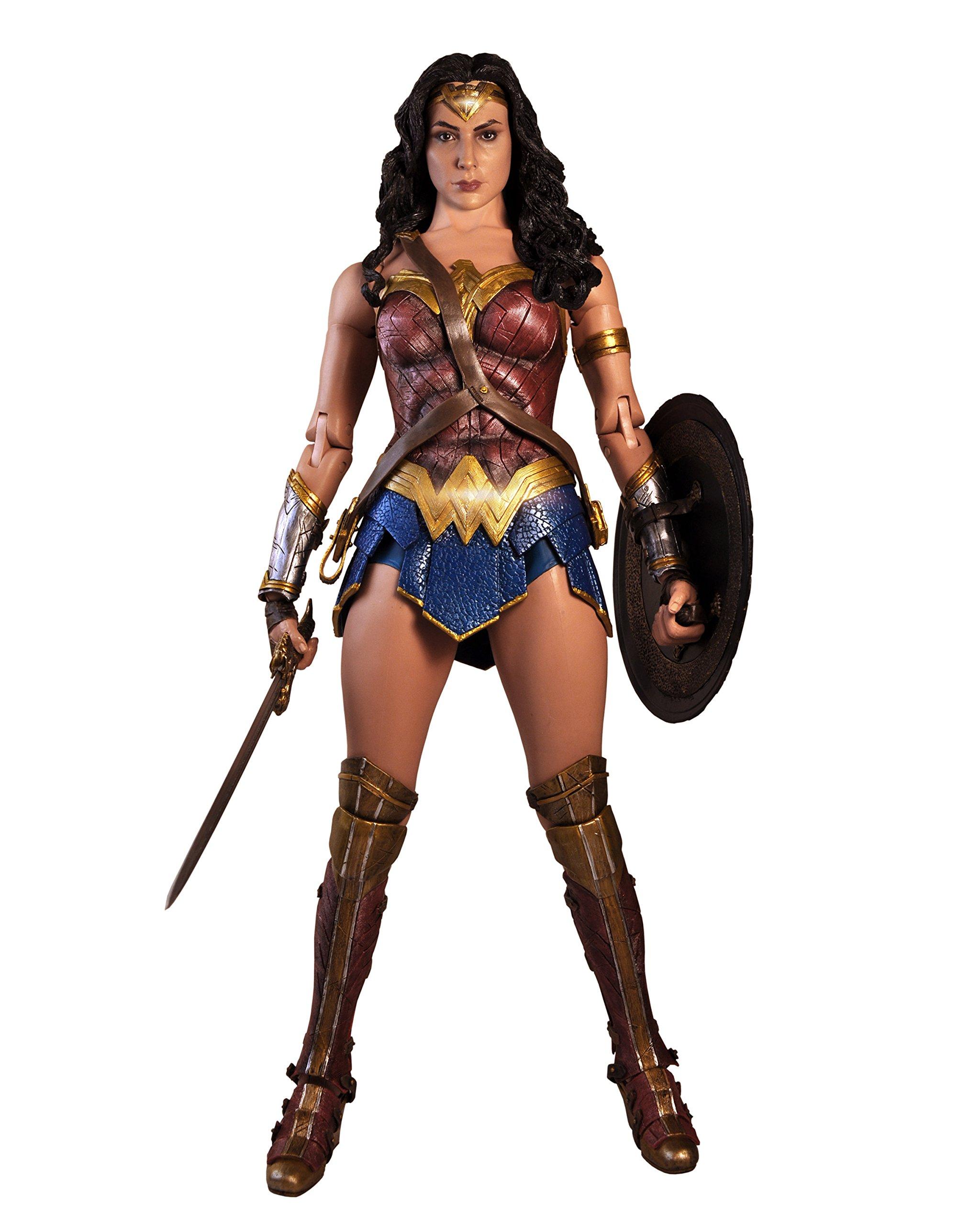 

NECA Wonder Woman Scale Action Figure Wonder Woman (2017) 1/4