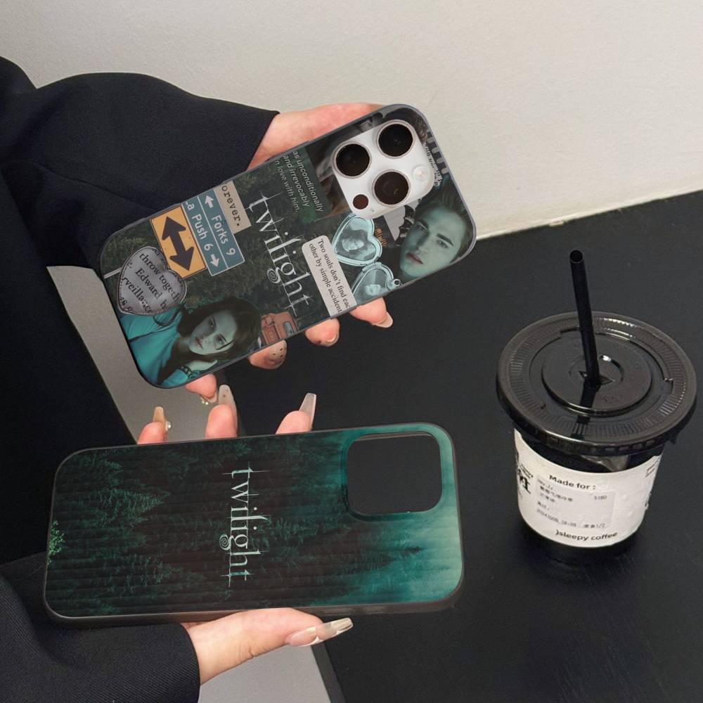 TV Twilight Isabella Edward Cullen For IPhone 17 16 15 14 Plus 13 12 11 Pro Max With Shockproof Protective Phone Cover