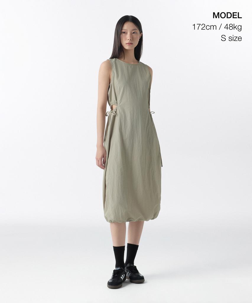 Musinsa Standard Woman Women'S Nylon Cutout Long Dress [Grayish Beige]