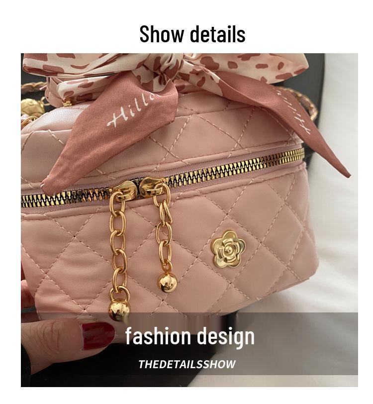 2025 Summer Mini Diamond-Pattern Crossbody Bag with Golden Ball Chain for Women