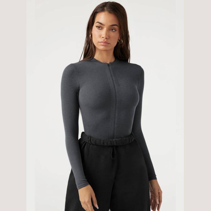 European Style Knit Bodysuit With Zipper Short Pants For Streetwear Fashion Women