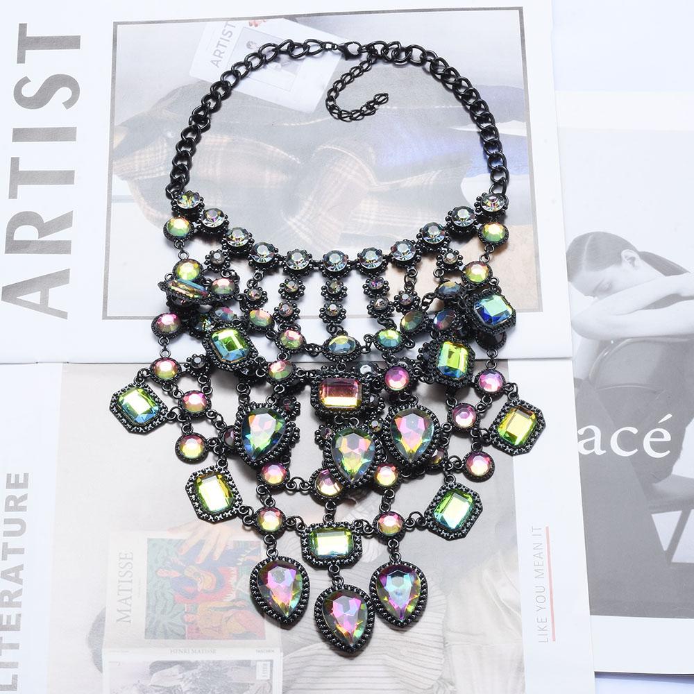 2025 New Multilayer Indian Statement Large Collar Crystal Necklace Women Boho Ethnic Big Bib Choker Necklace Ladies Jewellery
