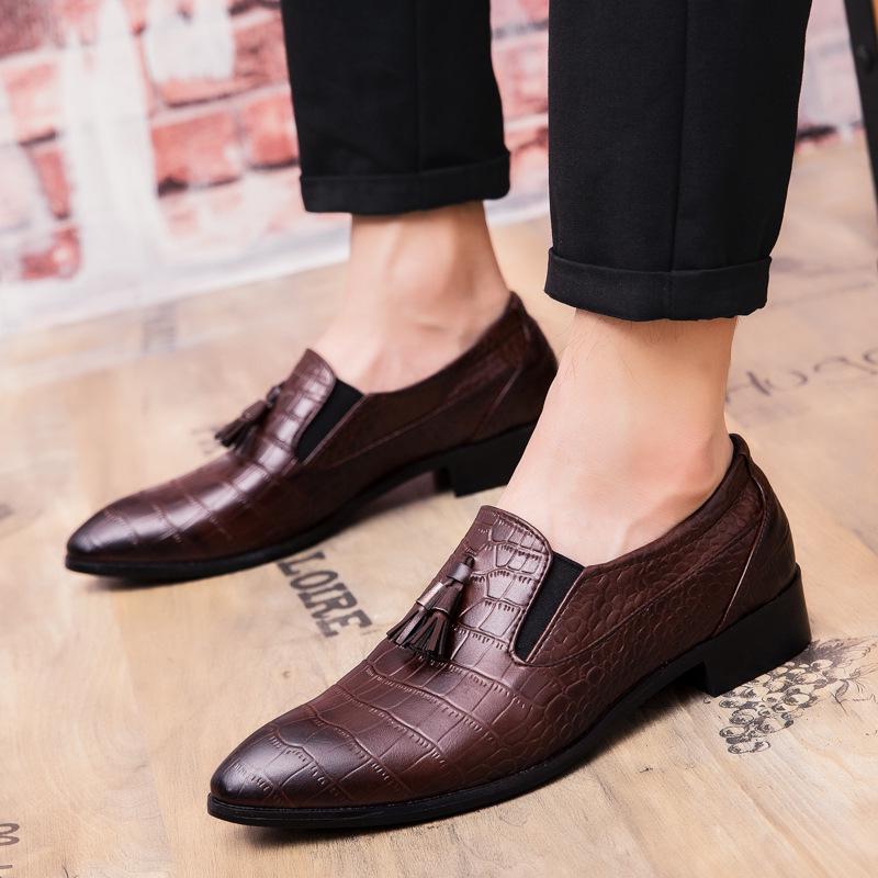 Dress Shoes Man Tassel Loafers Leather Business Suit Shoes Pointed Toe Formal Oxfords Man Wedding Shoe Moccasins For Men 833