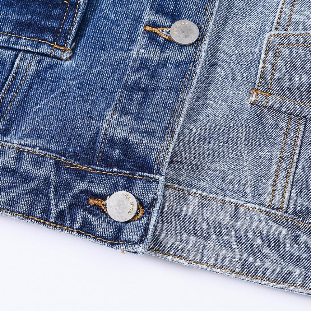 Spring/Summer New Style Fashion Women's Unique Colorful Long-Sleeved Short-Sleeved Denim Jacket with Reversed Pockets and Patched Design