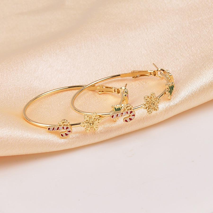 

Роскошные рождественские серьги-кольца: Дизайн «Леденец», «Снежинка» и «Колокольчик»