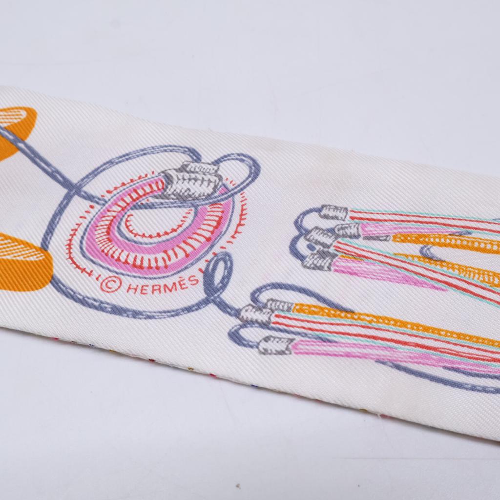 Hermes Twilly Chevaloscope Embroidery Scarf whiteUsed