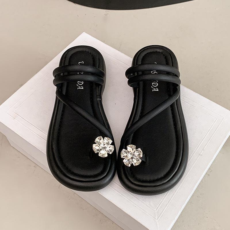 

Цветочные тапочки с закрытым носком, крутые шлепанцы для улицы, женские, 2025, новые летние туфли на платформе-маффин со стразами 35 чёрный